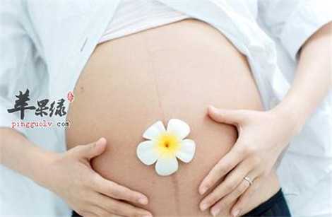 代孕显怀是胎儿大小决定的吗 代孕上怀和下怀有